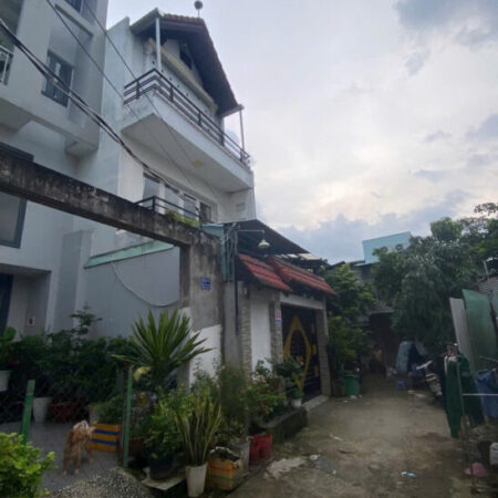 Chủ cần bán gấp lô đất góc đường Trần Văn Sắc ( đường 44 củ) , thảo điền q2 Chủ cần bán gấp lô đất góc đường Trần Văn Sắc ( đường 44 củ) , thảo điền q2