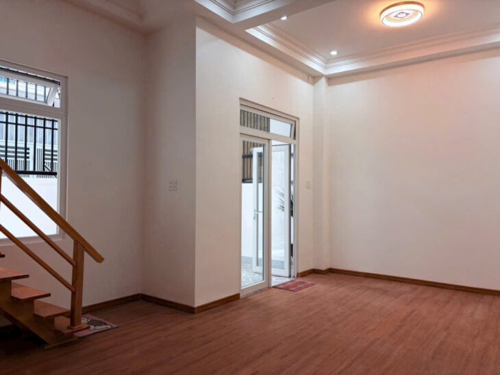 BÁN NHÀ SỔ RIÊNG – GẦN TRUNG TÂM ĐÀ LẠT _ GIÁ 5,2 TỶ THƯƠNG LƯỢNG