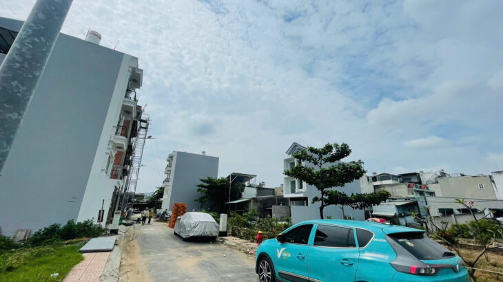 Lô góc 2 mặt tiền 210, Hiệp Bình Phước, Thủ Đức. Đường xe tải 6m. Lô góc 2 mặt tiền 210, Hiệp Bình Phước, Thủ Đức. Đường xe tải 6m.