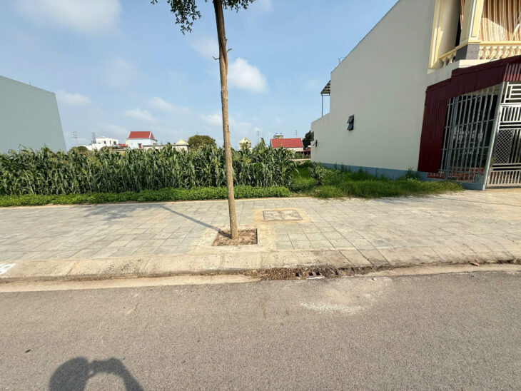 Chính chủ bán 110m2 gần vsip quảng trường và flamingo Quất lâm 20 triệu/m2