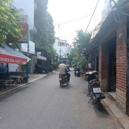 MẶT TIỀN – NGUYỄN SÁNG – GẦN LÊ TRỌNG TẤN – DT 56M2 – 2 TẦNG – NHỈNH 6 TỶ