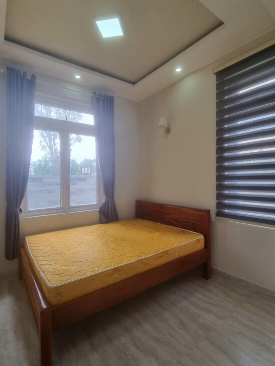 Cho thuê nhà nguyên căn 3 phòng ngủ full nội thất mặt tiền Trần Đại Nghĩa phường 8 Đà Lạt giá 12