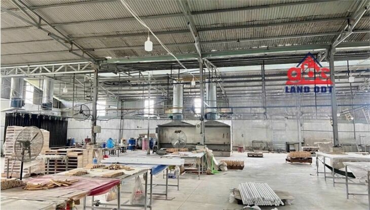 XT618 nhà xưởng cho thuê hoạt động sản xuất 24h ổn định lâu dài, xa dân cư