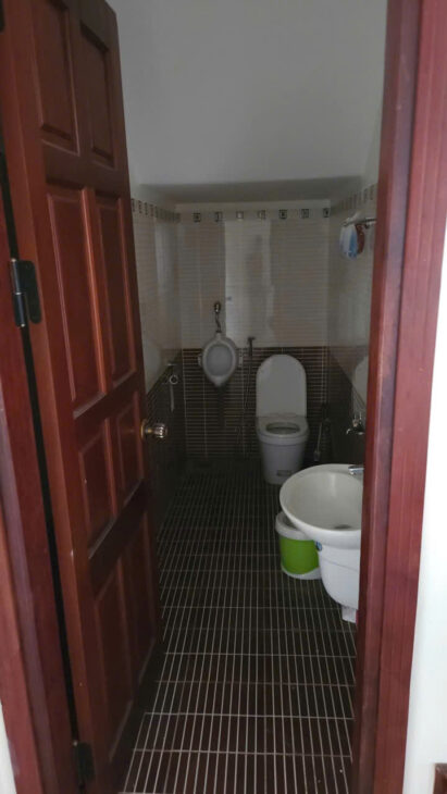 Cho thuê Villa nguyên căn 4 phòng ngủ full nội thất sân đậu ô tô mặt tiền Yersin Đà Lạt giá 20 triệu