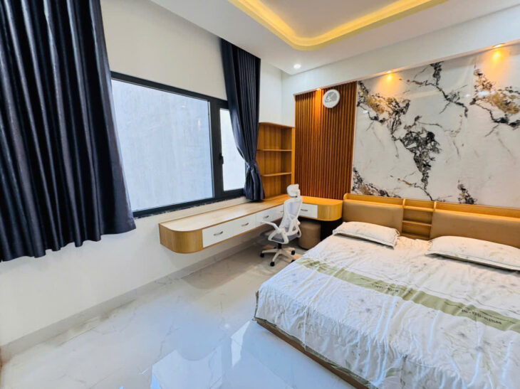 PHÚ HỒNG THỊNH 9 – NHÀ 4 TẦNG FULL NT – NGANG 4.5M – GIÁ CHỈ 6.8 TỶ