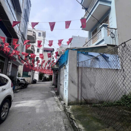 Bán đất Tư Đình , 96m. Đất nở hậu, ô tô vào tận đất . Đất thoáng, gần Aeon, cầu THĐ, chung cư. Tiện