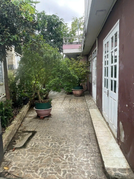 CẦN BÁN ĐẤT TẶNG NHÀ CẤP 4 – DIỆN TÍCH 246m² – MẶT TIỀN ĐƯỜNG BÀU TRẢNG 6 – GIÁ CHỈ 13,9 TỶ