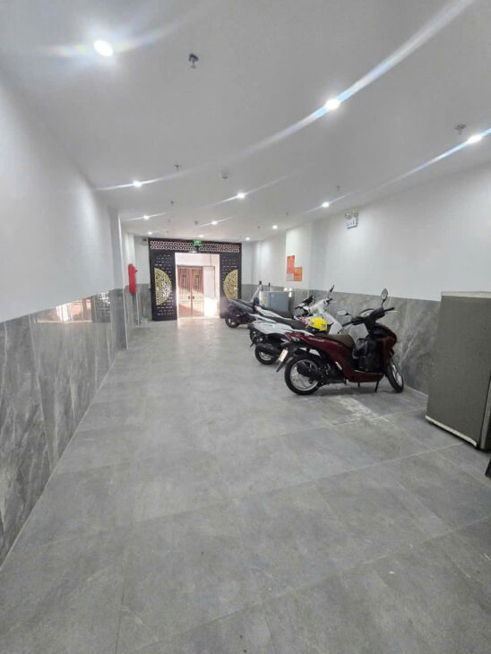 SIÊU HIẾM CCMN PHÂN LÔ – VỈA HÈ – NGÕ THÔNG – 12 PHÒNG KHÉP KÍN – THANG MÁY – PCCC CHUẨN