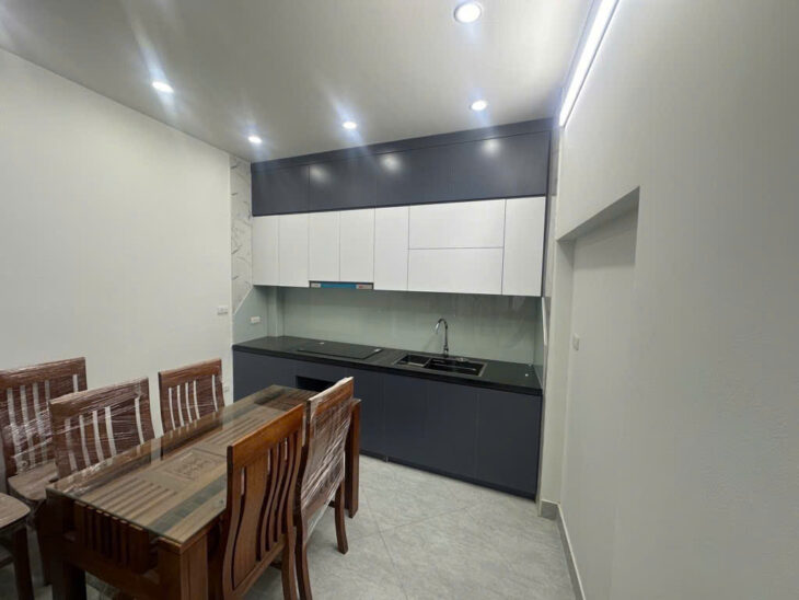 🏡 Bán nhà đẹp THANH AM – Long Biên-30M² – MT 3,6M – GIÁ 6,4X TỶ-NGÕ THÔNG RỘNG – Ô TÔ QUA – 3 TẦNG