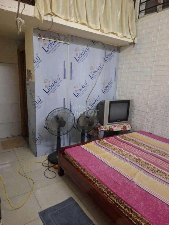 CHO THUÊ, SANG NHƯỢNG CỬA HÀNG KD ĂN UỐNG ĐỐI DIỆN BV BẠCH MAI