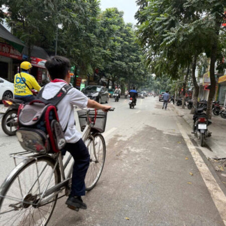 Hiếm -Bán nhà Đẹp Hồng Tiến- Dân XâyLô Góc Kinh doanh sầm Uất- 70m 5 tầng nhỉnh 29 tỷ