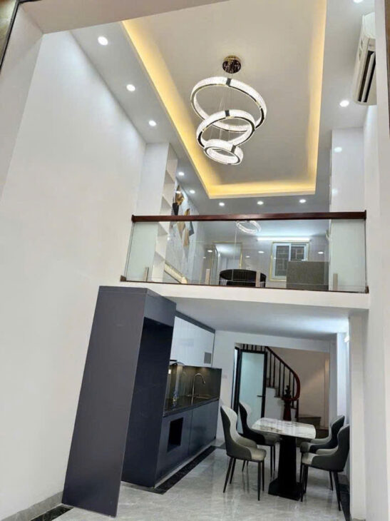 BÁN NHÀ KHƯƠNG TRUNG 5 TẦNG 4 NGỦ – GẦN ĐẦM HỒNG -DÂN XÂY : 33M * 7.95 tỷ có bớt