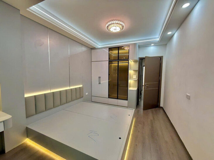 PL ĐƯỜNG LÁNG – OTO TRÁNH – THANG MÁY – 2 THOÁNG 36m2 5 tầng mt 3.3m Giá 15.8 tỷ