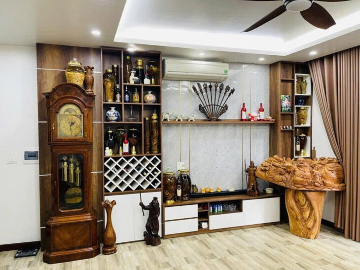 NHÀ SIÊU ĐẸP QUẬN CẦU GIẤY ĐƯỜNG LẠC LONG QUÂN – OTO TRÁNH – KINH DOANH 17 TỶ – 45M2.