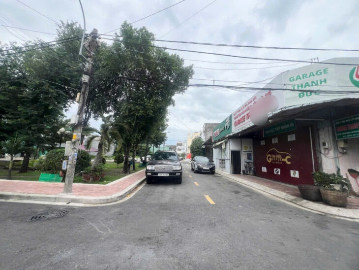 BÁN ĐẤT 2 MẶT HIỆP BÌNH CHÁNH THỦ ĐỨC GIÁ RẺ VIEW CÔNG VIÊN- KHU BÊN SÔNG