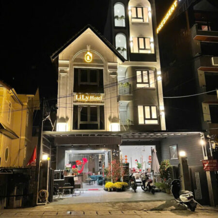 CHO THUÊ NHÀ NGUYÊN CĂN XÂY MỚI – MẶT TIỀN TRẦN BÌNH TRỌNG, P. CAM LY ĐÀ LẠT