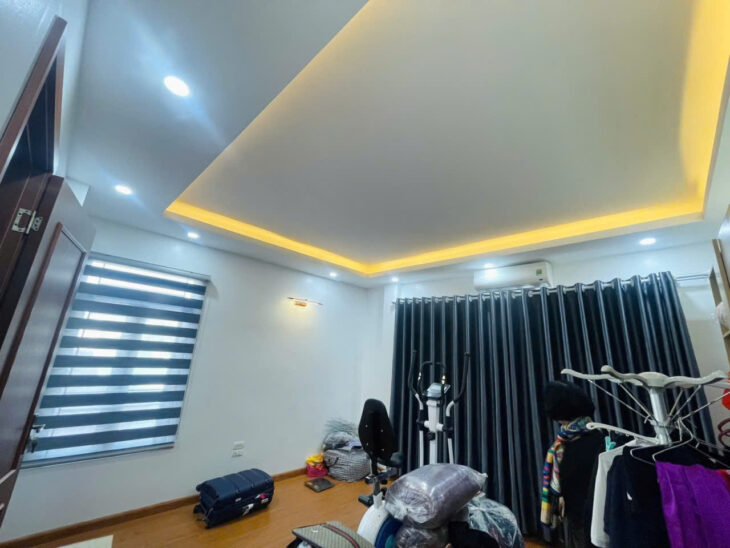 NHÀ ĐẸP Ở NGAY – LÔ GÓC 2 MẶT THOÁNG VĨNH VIỄN – FULL NỘI THẤT- Xuân La 32m, 5 tầng, mặt tiền 5,1m,