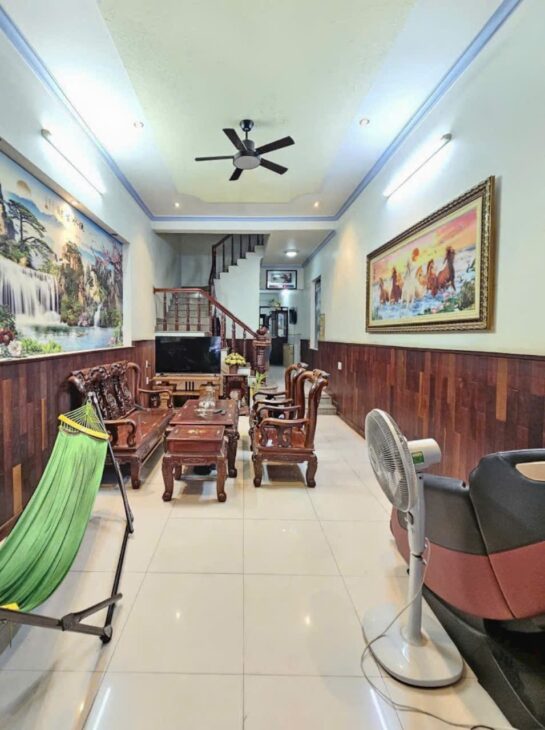 NHÀ ĐẸP – MẶT TIỀN – Cần Bán Nhanh NHÀ VỊ TRÍ ĐẮC ĐỊA KP Thống Nhất Phường Dĩ An, Bình Dương