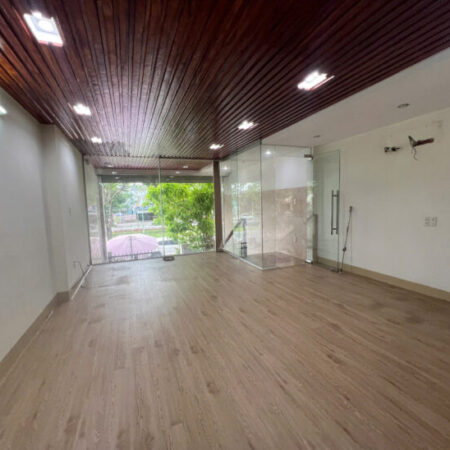 cho thuê nhà đường 30 tháng 4 đà nẵng mặt tiền nguyên căn chính chủ dt 165 m2