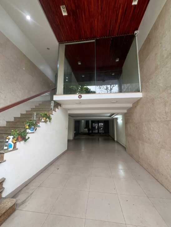 cho thuê nhà mặt tiền đường 30/4 hải châu đà nẵng 3 tầng diện tích 160m2