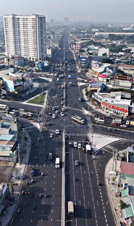 60M² GIÁ 4.55 TỶ (~75.8TR/M²) – NHÀ 3 TẦNG TRỤC CHÍNH KDC PHÚ HỒNG ĐẠT, THUẬN AN