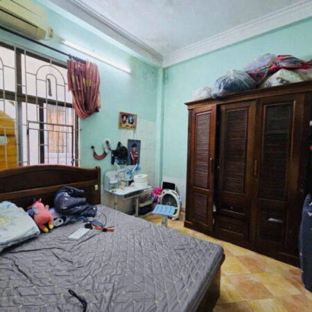 HÀNG HIẾM – NHÀ DÂN XÂY – VỊ TRÍ ĐẸP – CĂN GÓC – 2 NGỦ – GẦN PHỐ- Phố 8/3, 18m x 4 tầng. Mặt tiền HÀNG HIẾM – NHÀ DÂN XÂY – VỊ TRÍ ĐẸP – CĂN GÓC – 2 NGỦ – GẦN PHỐ- Phố 8/3, 18m x 4 tầng. Mặt tiền