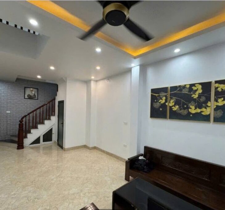 CHÍNH CHỦ Cần Bán Căn Nhà 2 Mặt Tiền 4 Tầng Ngõ 264 Ngọc Thụy, Long Biên, Hà Nội