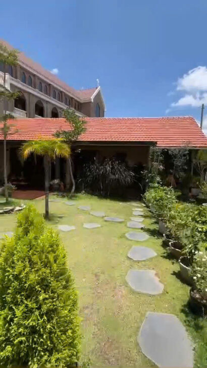 Cho thuê Villa sân vườn Phường 5 Đà Lạt giá 22tr Cho thuê Villa sân vườn Phường 5 Đà Lạt giá 22tr