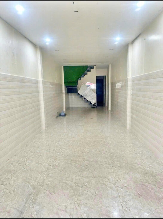 Cho thuê nhà nguyên căn 2 phòng ngủ có mặt bằng kinh doanh mặt tiền Phan Đình Phùng Phường 2 Đà Lạt