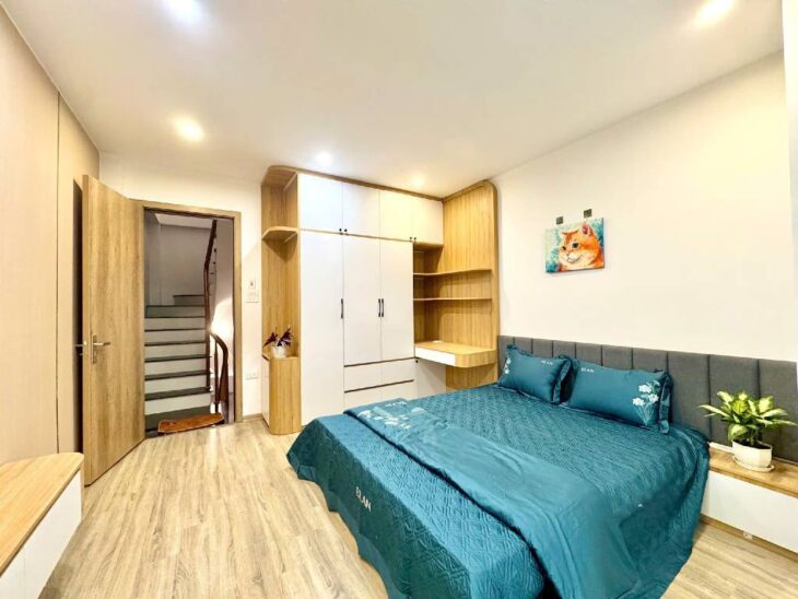 Minh Khai – 35m – 6 Tầng – Full Nội Thất – Giá: 7.5 Tỷ