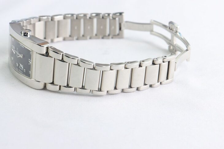 Đồng Hồ Tissot Nữ Mặt đen, cọc số giờ đính Kim Cương thiên nhiên – Fullbox…