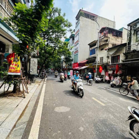 BÁN NHÀ NGÕ ĐỘI CẤN 75M 4 TẦNG MT 6.2M Ở LUÔN GẦN PHỐ GIÁ 18.8 TỶ 0878168006 BÁN NHÀ NGÕ ĐỘI CẤN 75M 4 TẦNG MT 6.2M Ở LUÔN GẦN PHỐ GIÁ 18.8 TỶ 0878168006
