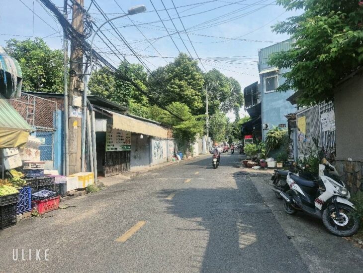 CHỦ ĐỊNH CƯ MỸ BÁN GẤP – NHÀ 2 TẦNG ĐẸP, XE HƠI NGỦ TRONG NHÀ – GẦN VÕ VĂN NGÂN – CHỈ 17 TỶ