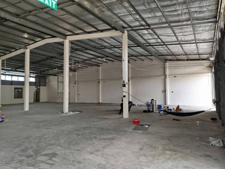 Bán nhà mặt tiền 1100m2 giá 33 tỷ Đường Thới Tam Thôn 18