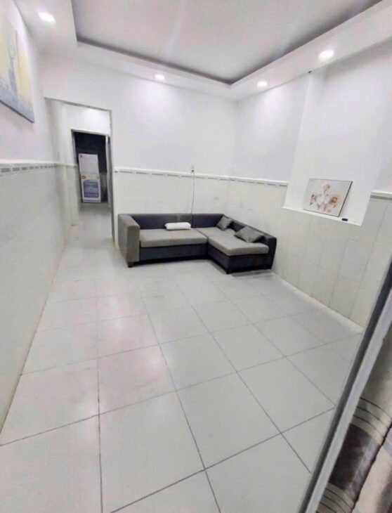 CHỦ CẦN BÁN NHANH CĂN NHÀ TTTP 2 TẦNG HẺM YẾT KIÊU