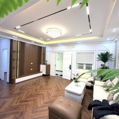 💥GIẬT MÌNH💥Căn CC tuyệt đẹp 130 Đốc Ngữ, 91m 3PN, Nội thất mới toanh, 9.6 tỷ Ba Đình