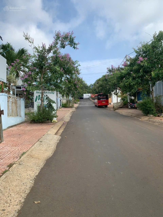 Chính chủ chuyển nhượng mặt đường Đào Duy Từ, phường Nghĩa Thành Gia Nghĩa Đắk Nông