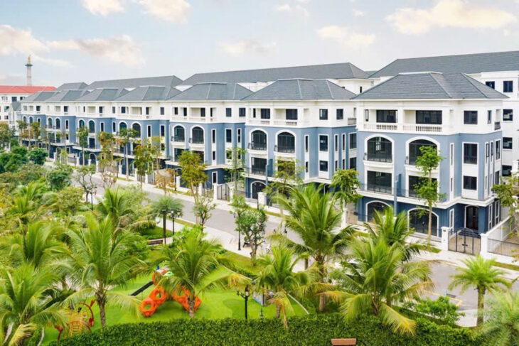 Bán liền kề tại oceanpark 2 . Gía tốt chủ đầu tư , k chênh , triết khấu 25-30% .Nhỉnh 8 tỷ.