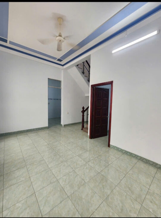 Cho thuê nhà Mặt tiền Kinh Doanh khu sầm uất đường Dương Hiến Quyền– Bắc Nha Trang.