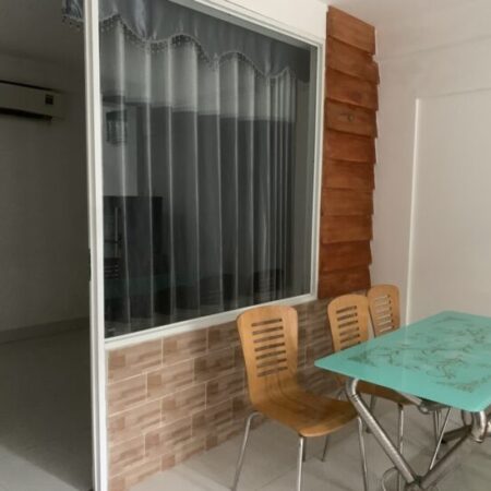 Lô góc kiệt nhựa ô tô 6m Tô Hiến Thành, cách biển 200m, có 2 nhà 2 tầng