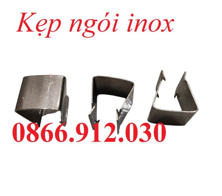 So sánh kẹp ngói nóc inox và phương pháp gắn ngói truyền thống