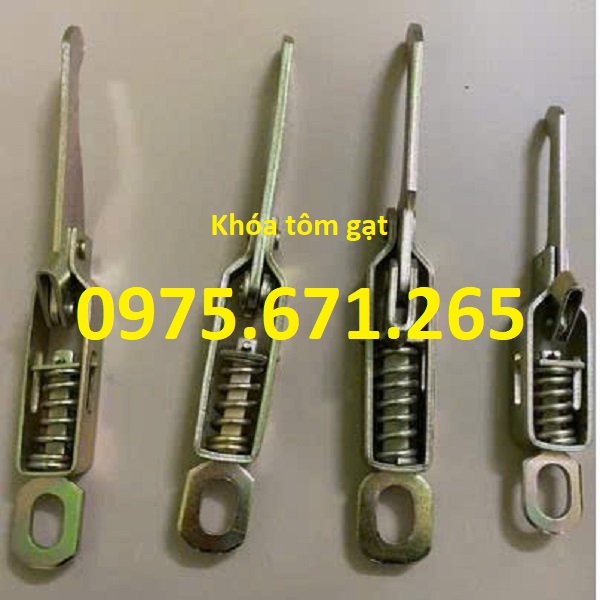 Tại sao nên sử dụng phụ kiện xe tải chất lượng đảm bảo