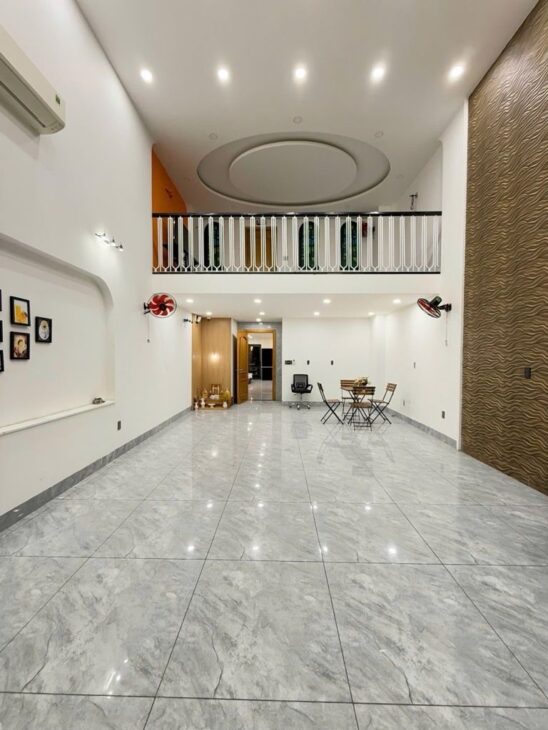 Nhà mới gần Hoàng Văn Thụ, Tân Bình – Diện tích 128m², 5 tầng, giá 20 tỷ