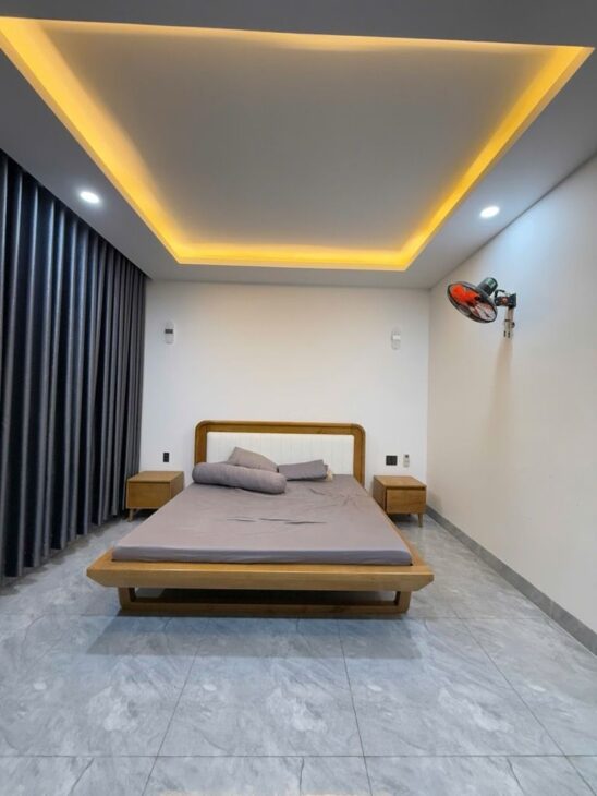 Nhà mới gần Hoàng Văn Thụ, Tân Bình – Diện tích 128m², 5 tầng, giá 20 tỷ