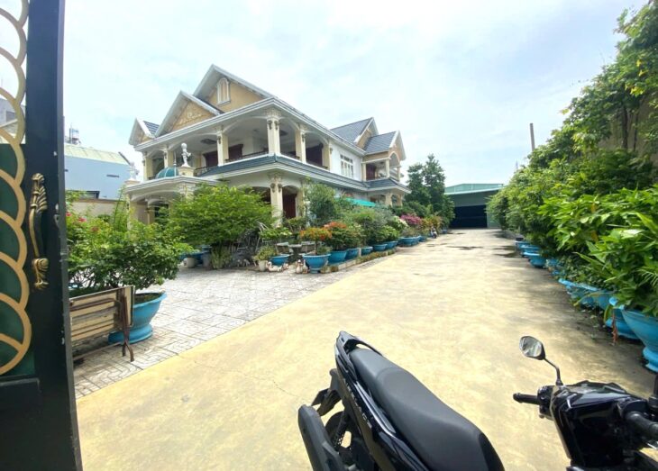 BÁN BIỆT THỰ SÂN VƯỜN MẶT TIỀN GIÁ RẺ DĨ AN – BÌNH DƯƠNG