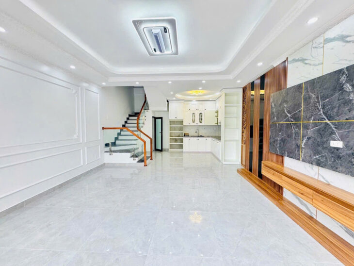 Bán Nhà 4 Tầng Mặt Ngõ 282 Đà Nẵng – Ô Tô Tránh, Kinh Doanh Sầm Uất – Trung Tâm Hải Phòng