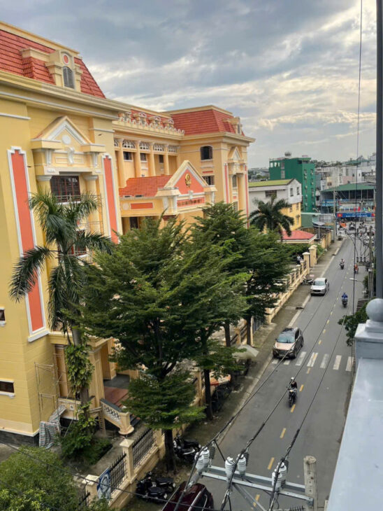 Chính chủ bán gấp nhà 6*19m, 4 tầng, đường 10m thông, giá chỉ 21 tỷ, phù hợp vừa ở và kinh doanh