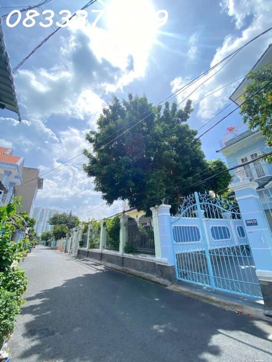 Sống chuẩn tiện ích tại Q7 với căn biệt thự 8x14m.