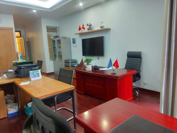 NHÀ MẶT PHỐ – OTO 2 CHIỀU – KINH DOANH ĐỈNH – Ở KẾT HỢP KINH DOANH 70 TRIỆU / THÁNG – Hoàng Hoa