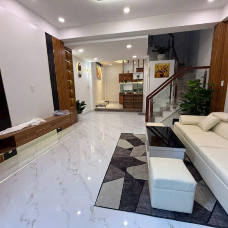 Nhà 4.7x9m hẻm 154 Âu Dương Lân P.Chánh Hưng (P3Q8)